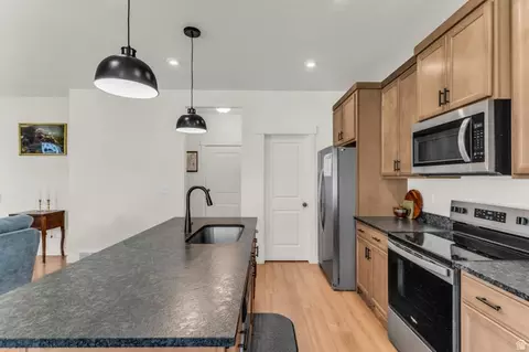 Kitchen - 1235 E 1420 N, Payson, UT 84651 photo 4 of 4