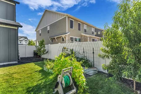 Exterior - 1235 E 1420 N, Payson, UT 84651 photo 11 of 16
