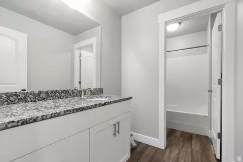 Bath - 8645 N Cypress Aly, Eagle Mountain, UT 84005 photo 4 of 4