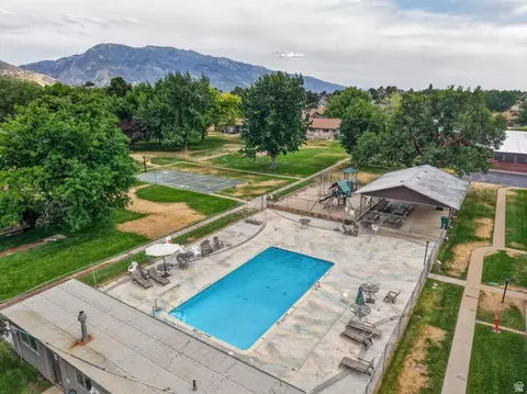 Exterior - 983 E 5400 S, South Ogden, UT 84405 photo 10 of 10