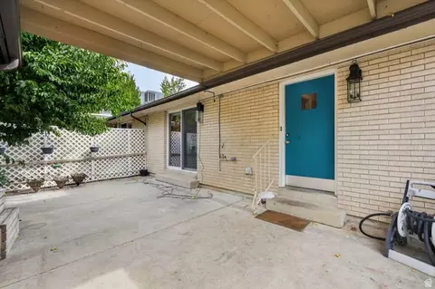 Exterior - 983 E 5400 S, South Ogden, UT 84405 photo 4 of 10