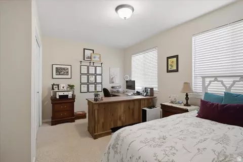 Bedroom - 1896 N 350 E, Centerville, UT 84014 photo 2 of 4