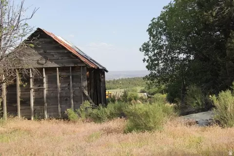 Undisclosed, Mount Carmel, UT 84755 photo 35