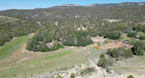 Undisclosed, Mount Carmel, UT 84755 photo 11