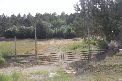 Undisclosed, Mount Carmel, UT 84755 photo 42