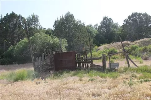 Undisclosed, Mount Carmel, UT 84755 photo 26