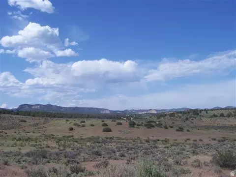 Undisclosed, Mount Carmel, UT 84755 photo 12