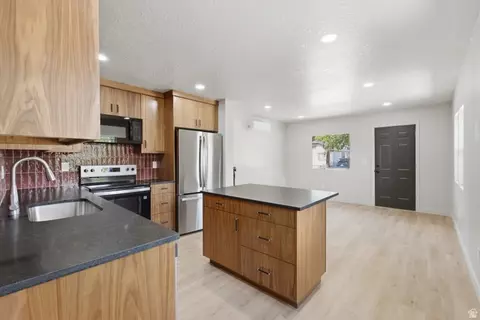 Kitchen - 170 E 2300 S, South Salt Lake, UT 84115 photo 8 of 8