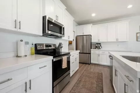 Kitchen - 3690 Cuade St N #641, Eagle Mountain, UT 84005 photo 4 of 4