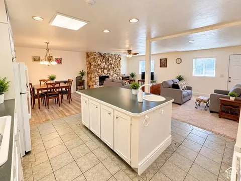 Kitchen - 397 W 400 N #44, Bountiful, UT 84010 photo 1 of 3