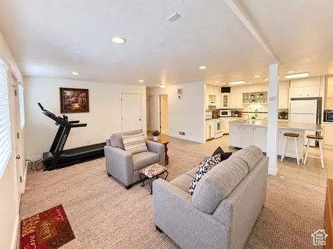 Living - 397 W 400 N #44, Bountiful, UT 84010 photo 3 of 4