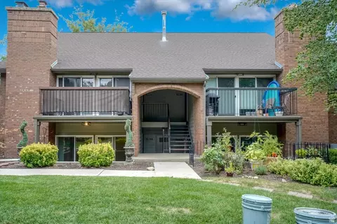8108 S Cottonwood Hills Cir Apt 7 Cir E, Sandy, UT 84094