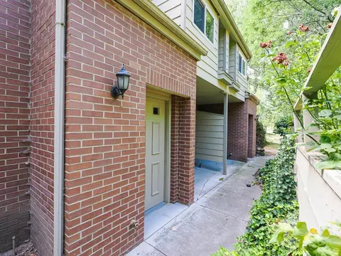 Exterior - 3221 Shadowbrook Cir, Provo, UT 84604 photo 1 of 10