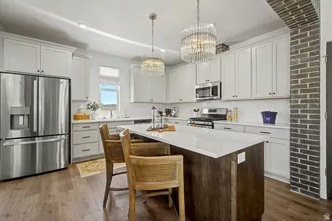 5391 W Centerfield Dr S #115, South Jordan, UT 84009