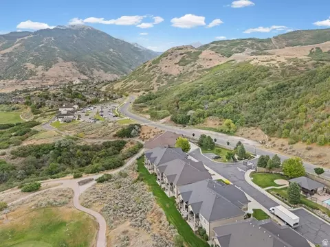 View/Area - 1129 E Sunset Dunes Way S, Draper, UT 84020 photo 2 of 8