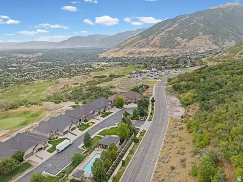 View/Area - 1129 E Sunset Dunes Way S, Draper, UT 84020 photo 4 of 8