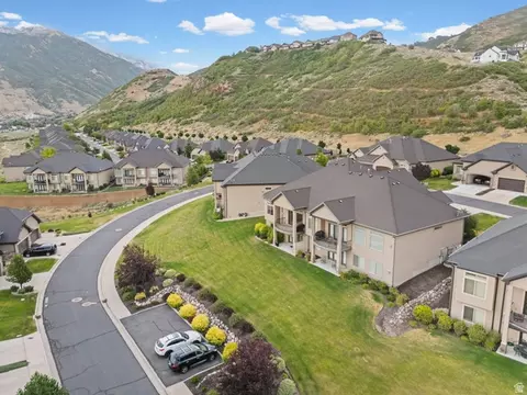 View/Area - 1129 E Sunset Dunes Way S, Draper, UT 84020 photo 1 of 8