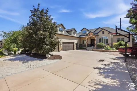 1261 W Alta Creek Cir S, South Jordan, UT 84095