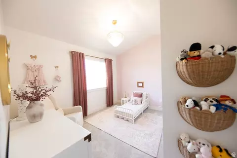 Bedroom - 1404 E Rustic Wood Ct, Sandy, UT 84092 photo 5 of 5