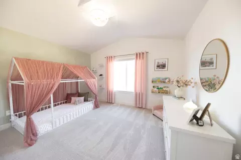 Bedroom - 1404 E Rustic Wood Ct, Sandy, UT 84092 photo 3 of 5