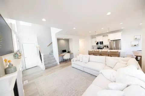 Living - 1404 E Rustic Wood Ct, Sandy, UT 84092 photo 1 of 1