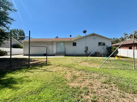 Exterior - 2237 E Karalee Way S, Sandy, UT 84092 photo 3 of 5