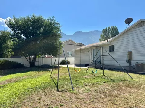 Exterior - 2237 E Karalee Way S, Sandy, UT 84092 photo 4 of 5