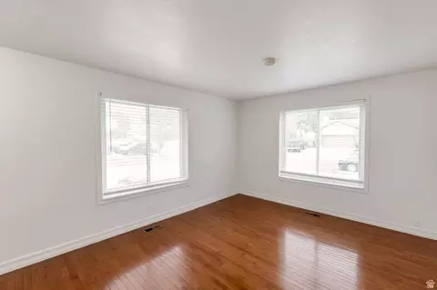 Living - 2237 E Karalee Way S, Sandy, UT 84092 photo 2 of 8
