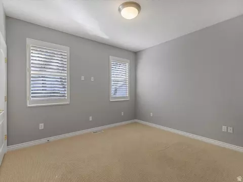 Bedroom - 352 E Haven Crest Rd S, Draper, UT 84020 photo 4 of 4
