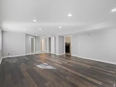 Living - 352 E Haven Crest Rd S, Draper, UT 84020 photo 6 of 8