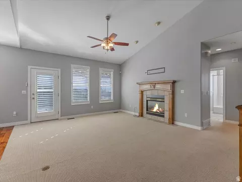Living - 352 E Haven Crest Rd S, Draper, UT 84020 photo 1 of 8