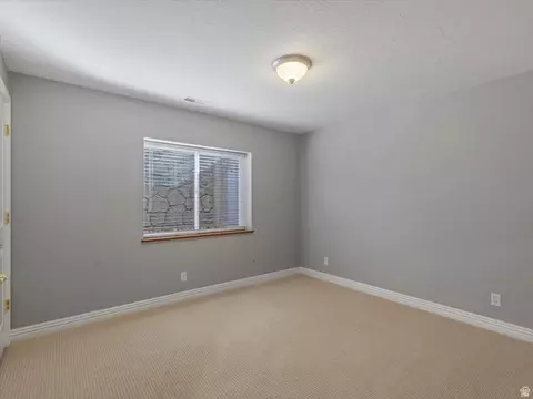 Bedroom - 352 E Haven Crest Rd S, Draper, UT 84020 photo 1 of 4