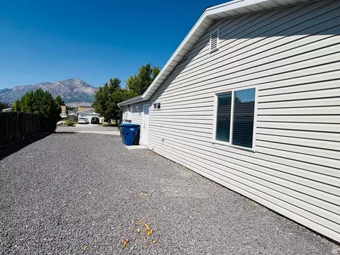 Exterior - 869 E 1325 N, Ogden, UT 84404 photo 5 of 8