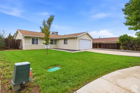 Exterior - 869 E 1325 N, Ogden, UT 84404 photo 3 of 7