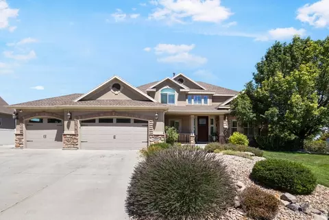 6042 W Trailview Way S, Herriman, UT 84096