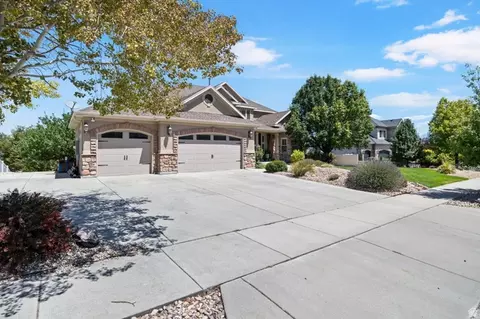 6042 W Trailview Way S, Herriman, UT 84096