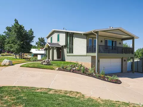Exterior - 2524 S Edgehill Dr, Bountiful, UT 84010 photo 4 of 13