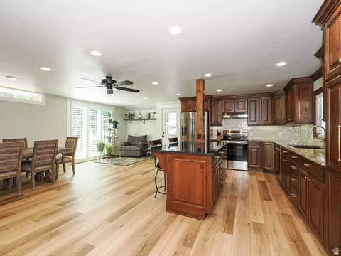 Kitchen - 2524 S Edgehill Dr, Bountiful, UT 84010 photo 5 of 5