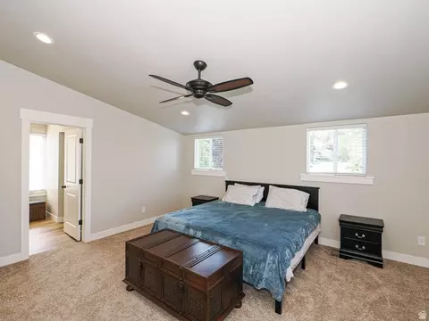 Bedroom - 2524 S Edgehill Dr, Bountiful, UT 84010 photo 4 of 5