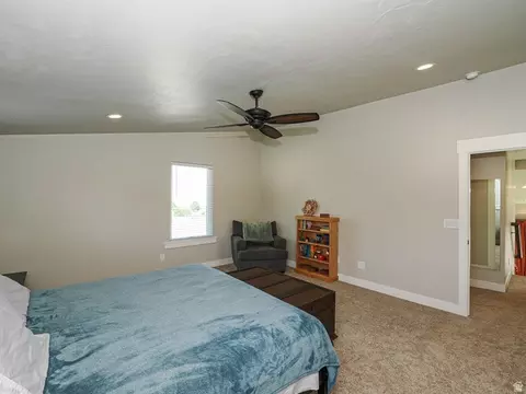 Bedroom - 2524 S Edgehill Dr, Bountiful, UT 84010 photo 2 of 5