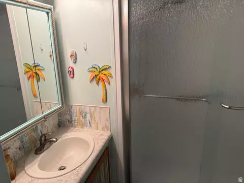 Bath - 1225 N Dixie Downs Rd #100, Saint George, UT 84770 photo 1 of 3