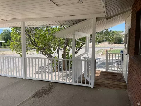 Exterior - 191 N 300 E, Moroni, UT 84646 photo 9 of 15