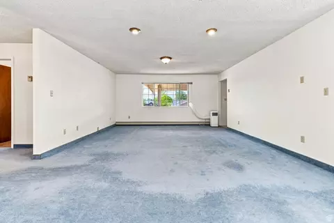 Living - 191 N 300 E, Moroni, UT 84646 photo 3 of 4