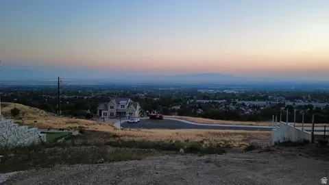 146 S Rock Lock Dr #9, Fruit Heights, UT 84037