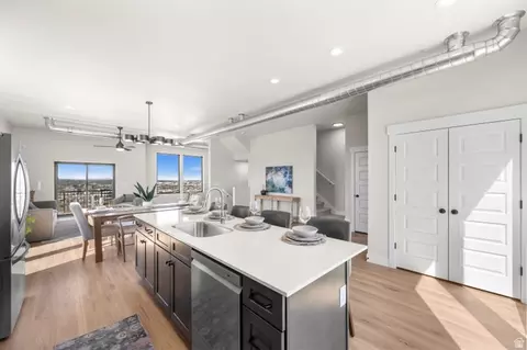Kitchen - 281 Endurance Cir, Draper, UT 84020 photo 1 of 4
