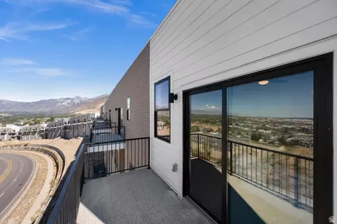 Exterior - 281 Endurance Cir, Draper, UT 84020 photo 2 of 3