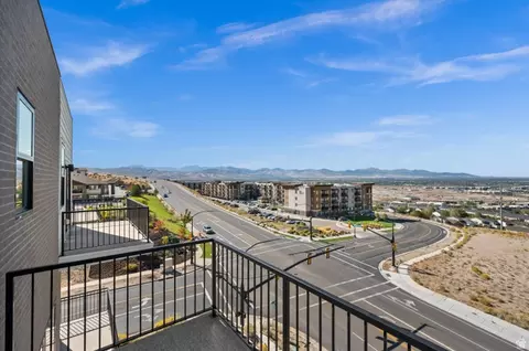View/Area - 283 Endurance Cir, Draper, UT 84020 photo 1 of 4