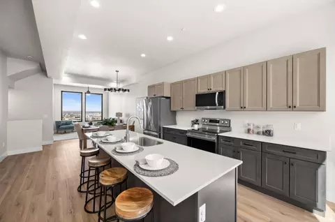 Kitchen - 283 Endurance Cir, Draper, UT 84020 photo 4 of 4