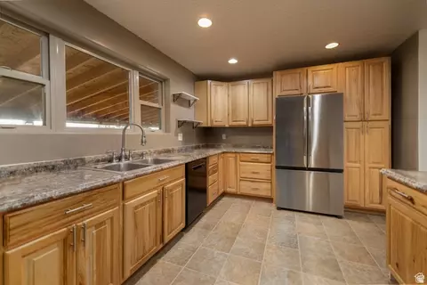 Kitchen - 3378 N Sr 87 W, Talmage, UT 84073 photo 2 of 2