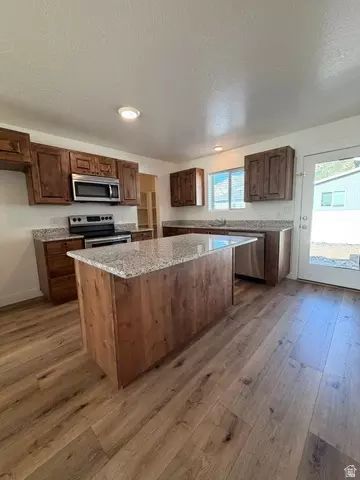 Kitchen - 3831 S Powderwood Ln, Mapleton, UT 84664 photo 1 of 1